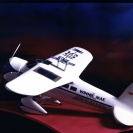 ソーラー電池仕込飛行機模型